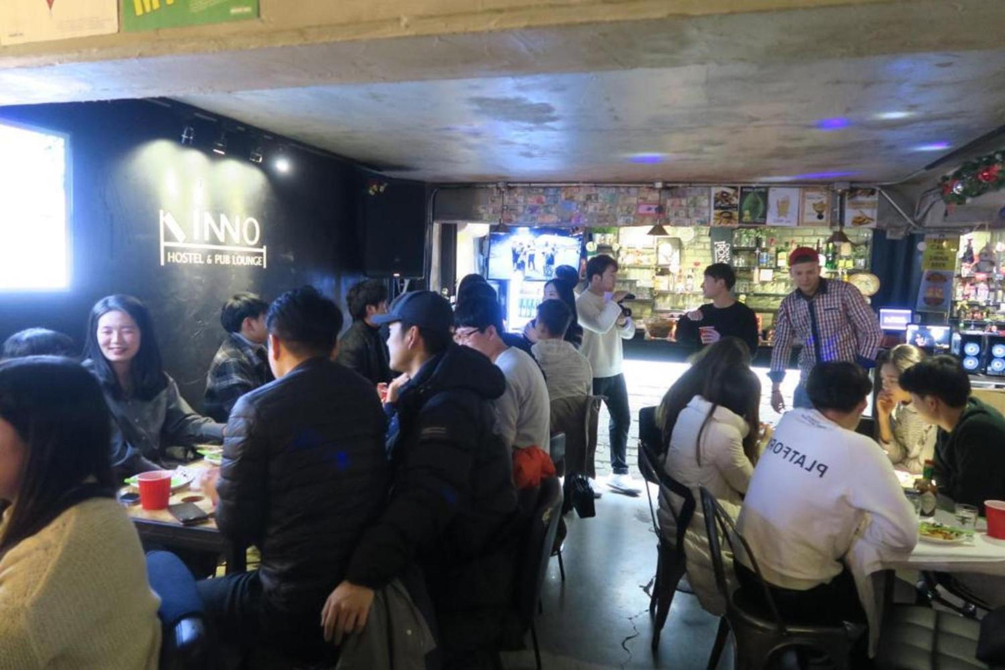 Inno Hostel & Pub Lounge Hongdae Seoul Exteriör bild
